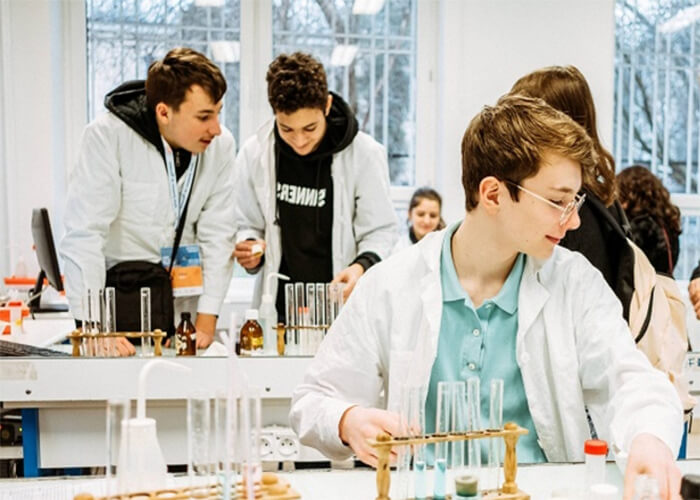 Liste de matériel physique chimie lycée et collèges en Tunisie